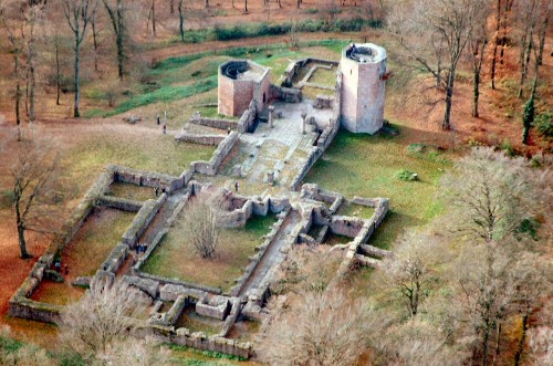 Datei:Heiligenberg Michaelskloster Luftaufnahme 01.jpg