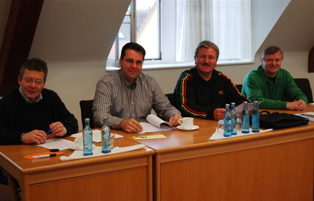 Datei:Freie Waehler Ilvesheim Klausur.jpg