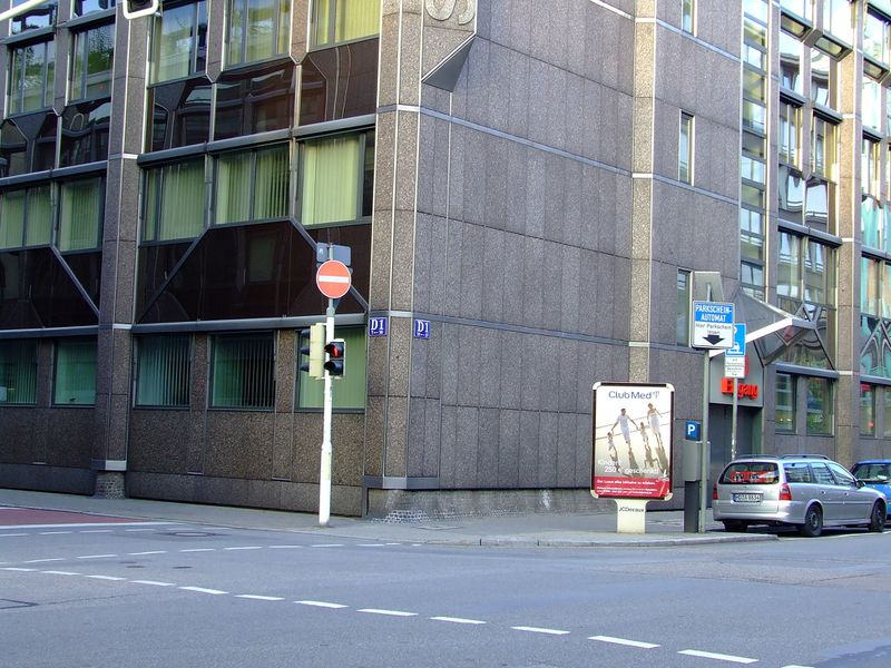 Datei:Mannheim D1,10 Sparkasse.jpg