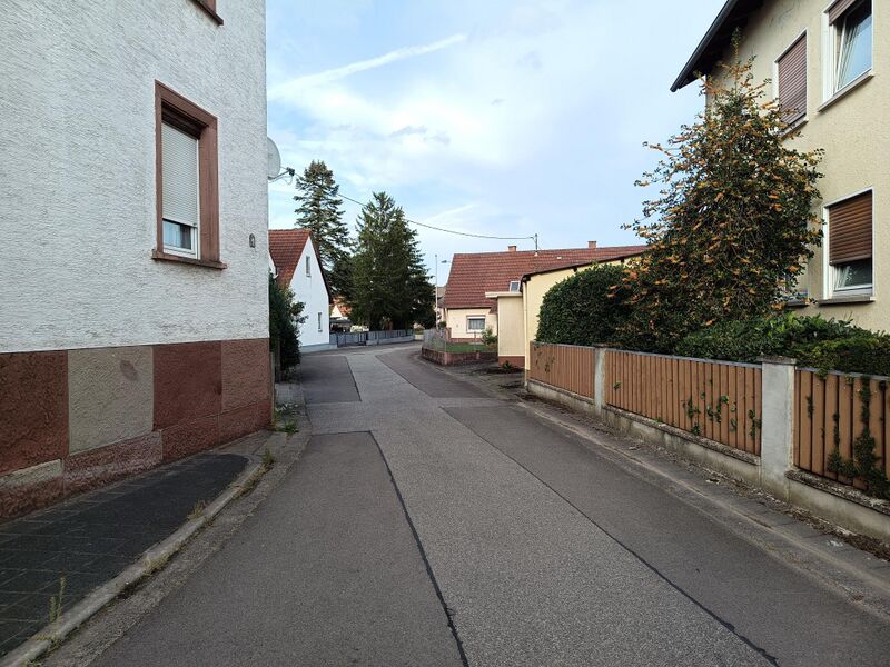 Datei:Wachthausgasse Landau .jpeg