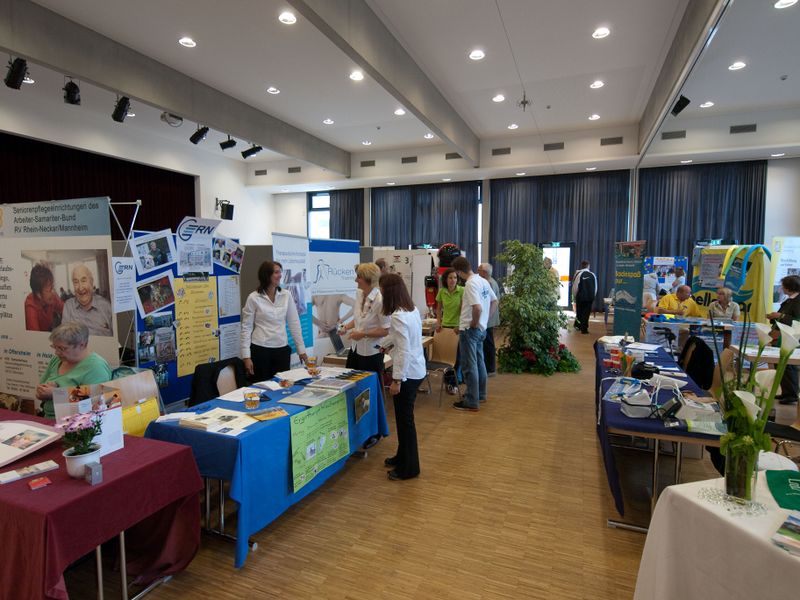 Datei:Schwetzingen Seniorenmesse 2009-06.jpg