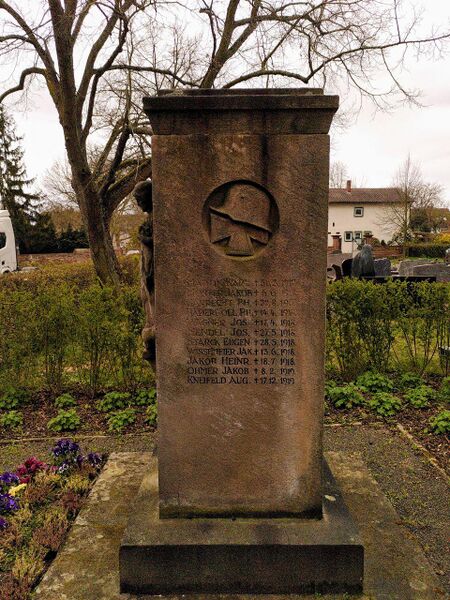 Datei:Gefallenendenkmal Mörlheim 3.jpg