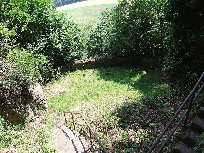 Datei:Burg Schadeck 09.JPG