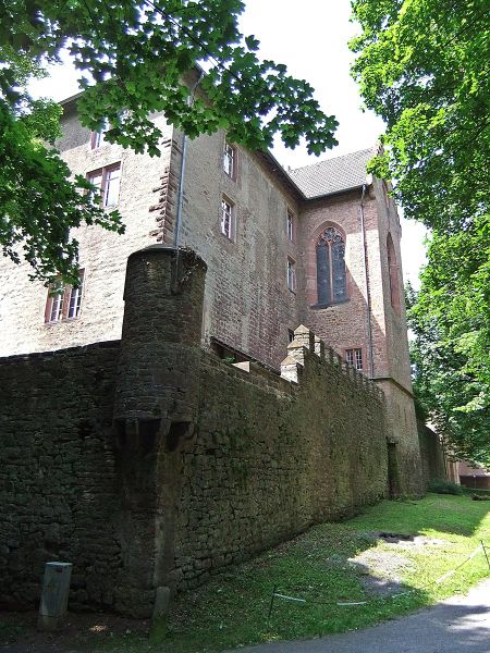 Datei:Mittelburg Neckarsteinach 07.JPG