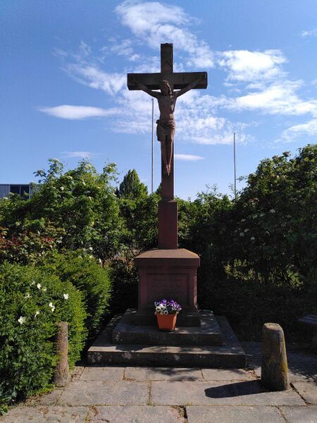 Datei:Herxheim Wegkreuz L493 .jpg