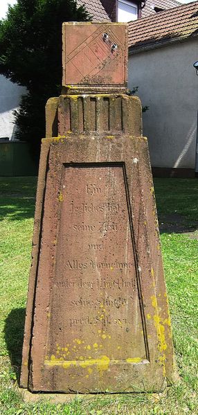 Datei:Denkmal Ulrichskirche Neckargemünd 02.JPG