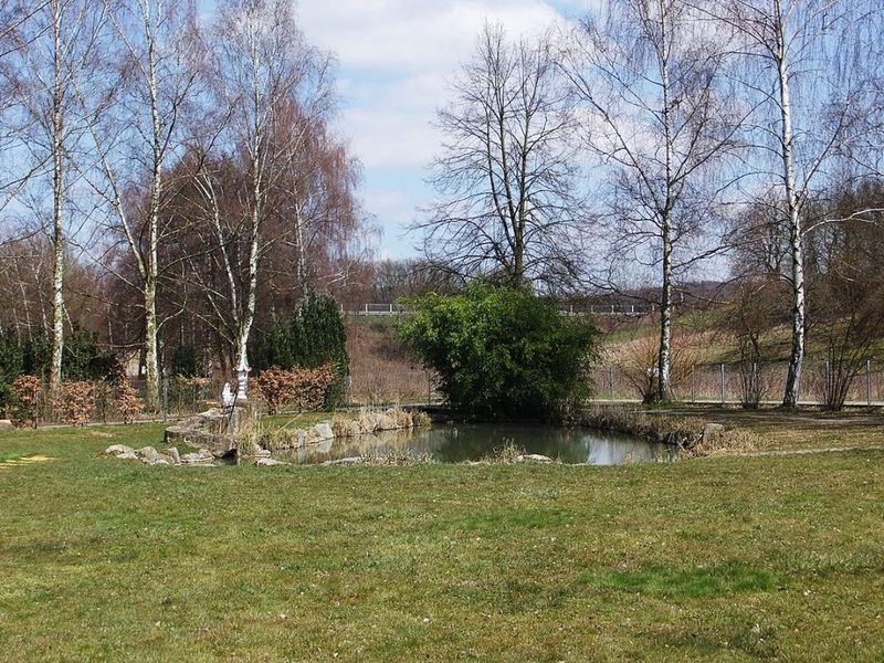 Datei:Vogelpark Balzfeld 08.JPG