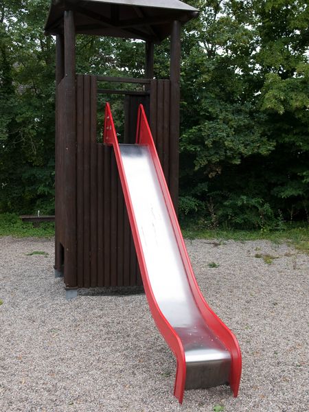 Datei:Spielplatz Arionweg Schwetzingen-5.jpg