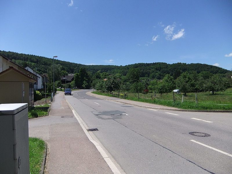 Datei:Kirstetter Straße Obrigheim Baden 1.JPG