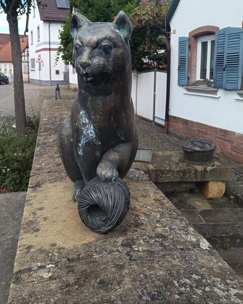 Datei:Waschplatz Speiertsgasse Herxheim 1.jpeg