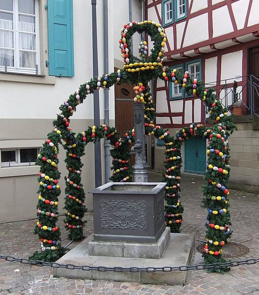 Datei:Brunnen Kreuzstraße Hoffenheim.JPG