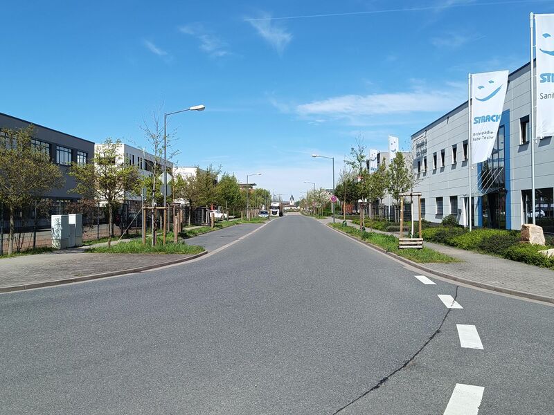 Datei:Max-Planck-Straße Landau 3.jpeg