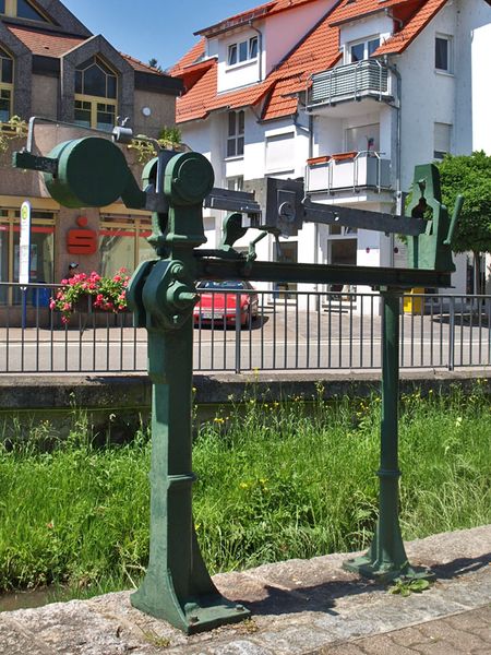 Datei:Wiesloch-Baiertal-Waage-03.jpg