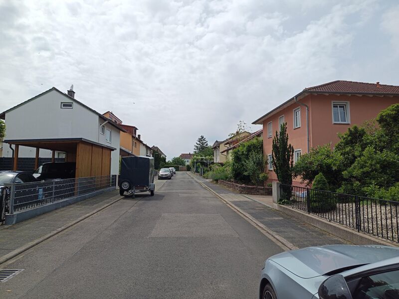 Datei:Am Wäldchen Landau 2.jpeg