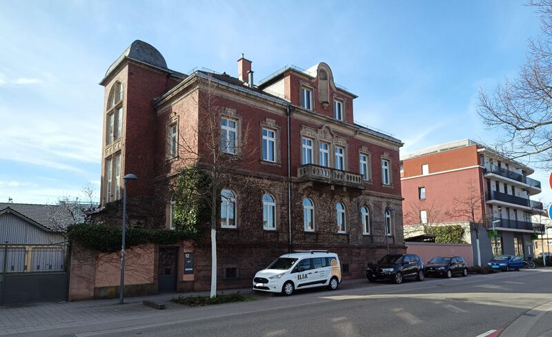 Datei:Ostring Landau Haus Nr. 12.jpeg