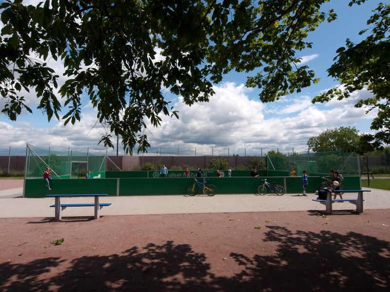 Datei:Bolzplatz Sudetenring Schwetzingen-4.jpg