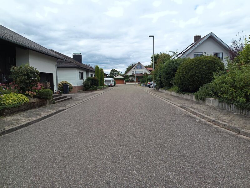 Datei:Am Woog Herxheim 2.jpeg