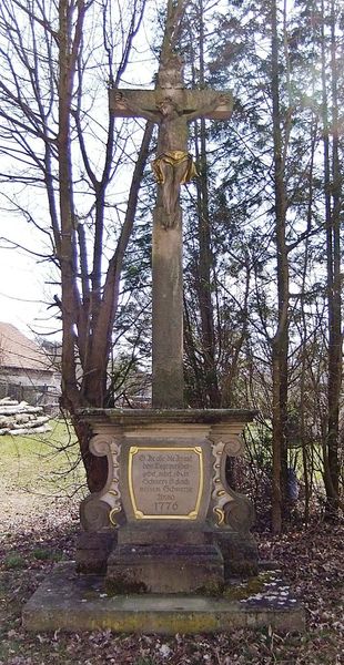 Datei:Wegkreuz Horrenberg.JPG