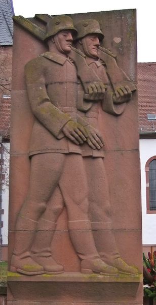 Datei:Gefallenendenkmal Böbingen 02.JPG