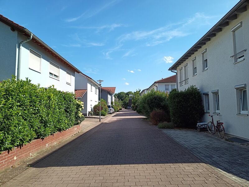 Datei:Konrad-Adenauer-Straße Landau 1.jpeg