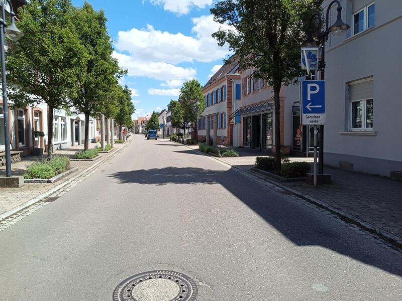 Datei:Obere Hauptstraße Herxheim 2.jpeg