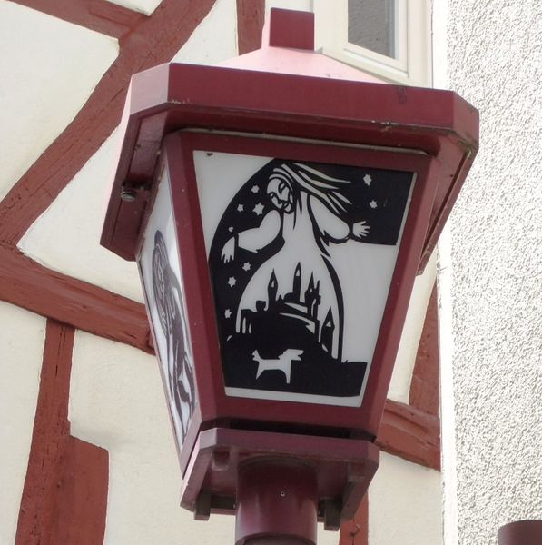 Datei:Heppenheimer Laternenweg 05.JPG