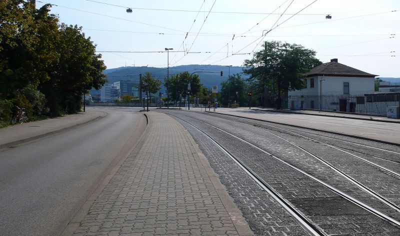 Datei:Czernybruecke Sued.JPG