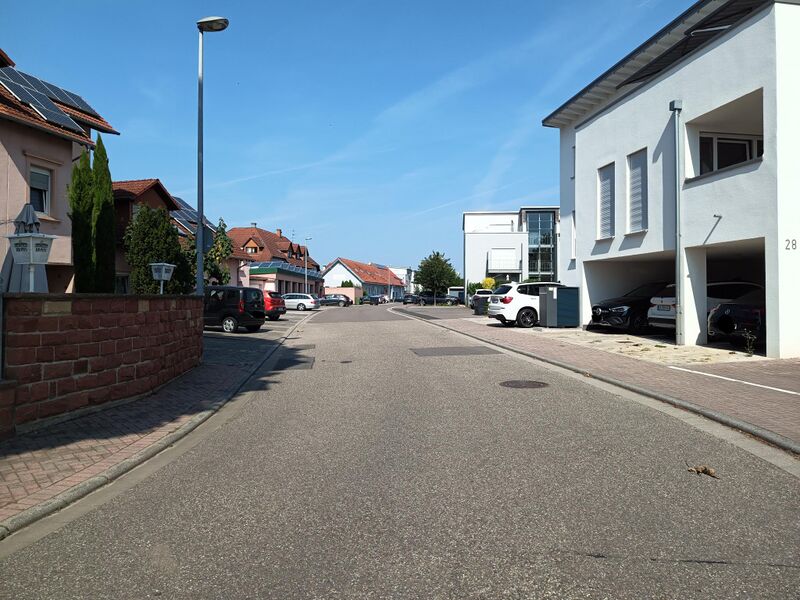 Datei:Raiffeisenstraße Herxheim 1.jpeg