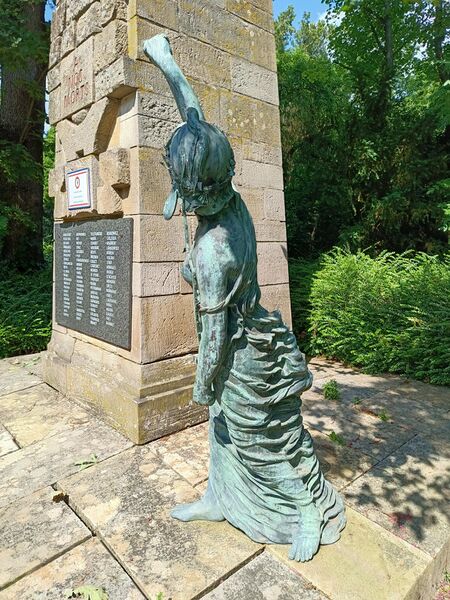 Datei:Französischer Friedhof Landau 5.jpeg