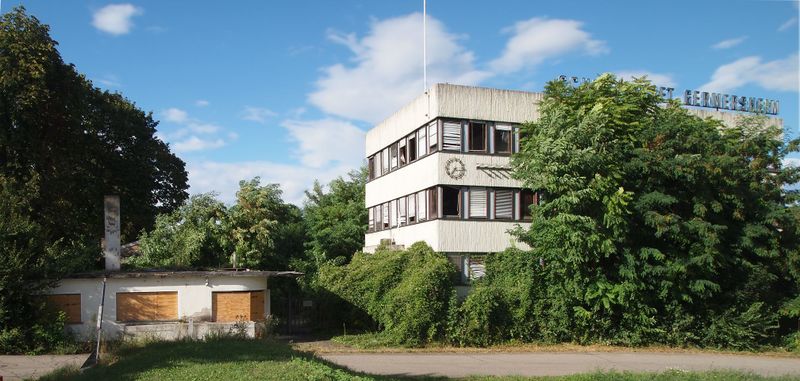 Datei:Schiffswerft Germersheim.jpg