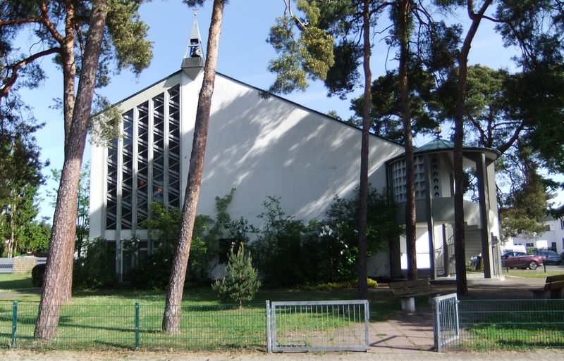Datei:Evangelische Kirche Dudenhofen 02.JPG