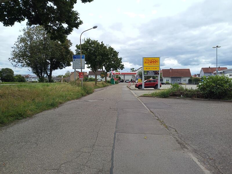 Datei:Industriestraße Herxheim 1.jpeg