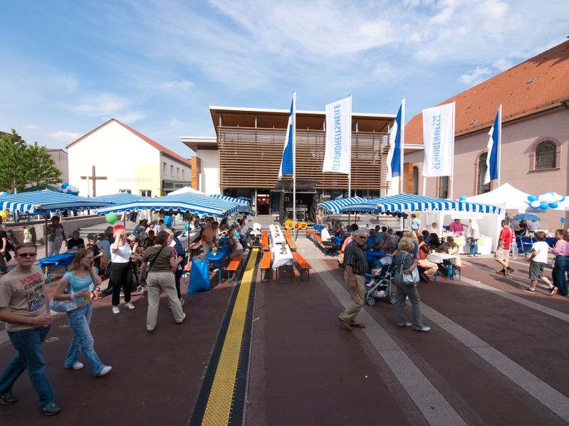 Datei:Schwetzingen Seniorenmesse 2009-15.jpg