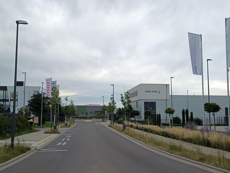 Datei:Otto-Hahn-Straße Landau 2.jpeg