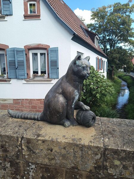 Datei:Waschplatz Speiertsgasse Herxheim 2.jpeg