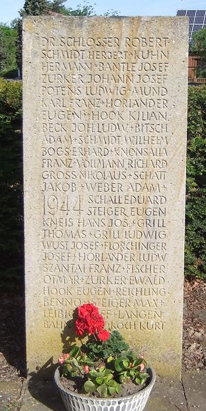 Datei:Gefallenendenkmal Dudenhofen 07.JPG