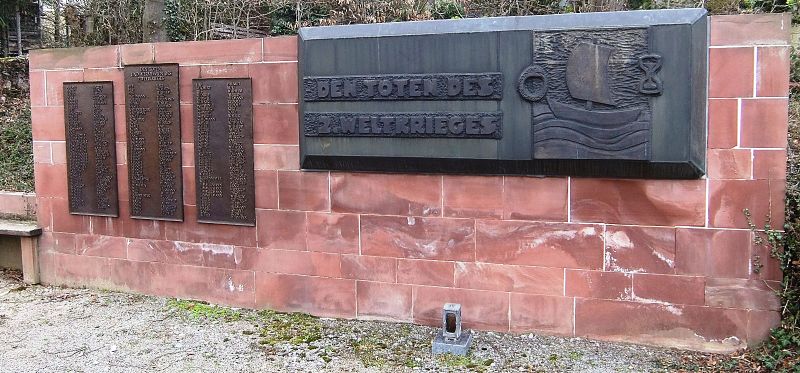 Datei:Gefallenendenkmal WK2 Hoffenheim 1.JPG