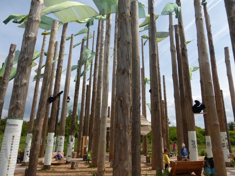 Datei:LGS Landau Heimatwald 3.JPG