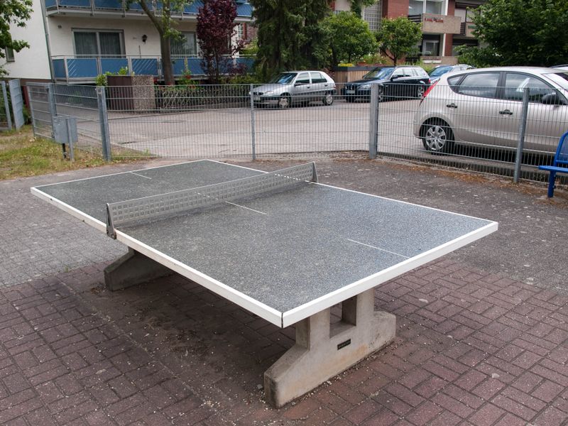 Datei:Spielplatz Arionweg Schwetzingen-2.jpg