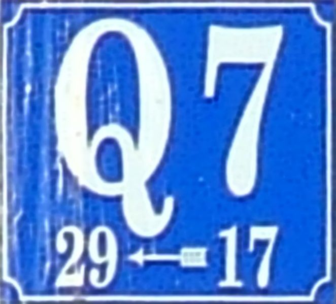 Datei:Mannheim Q7,17-29 Schild 1.jpg