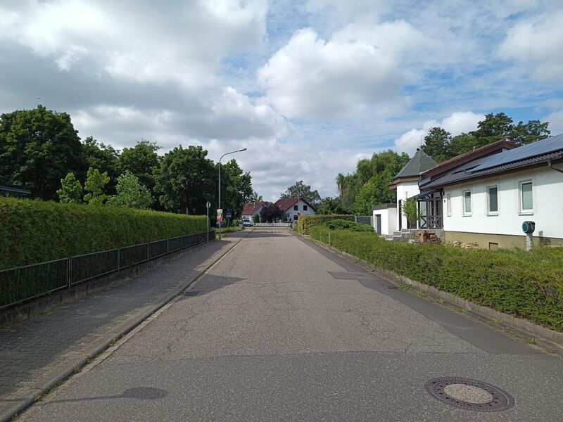 Datei:Albert-Detzel-Straße Herxheim 1.jpeg