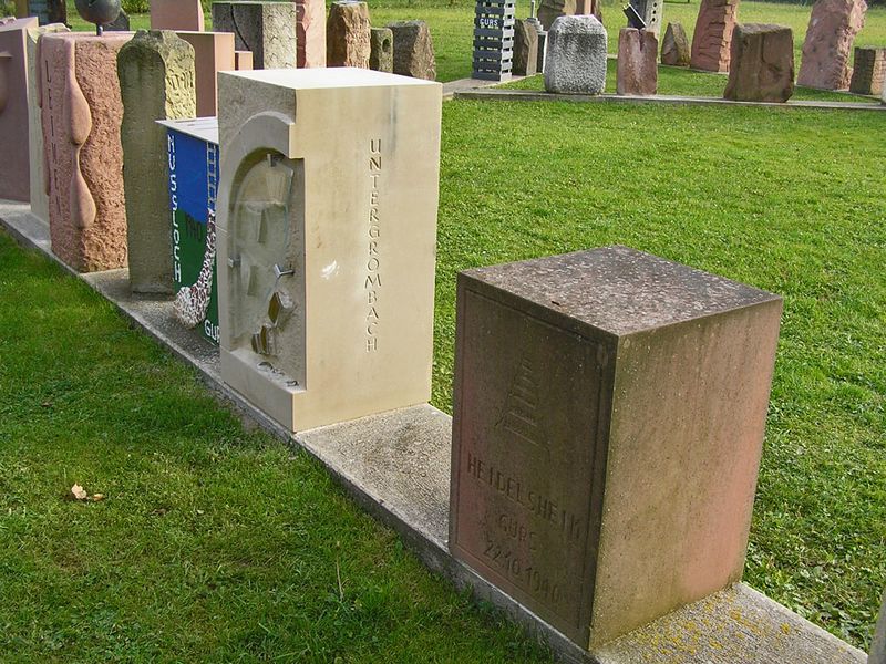 Datei:Neckarzimmern-Mahnmal-16.jpg