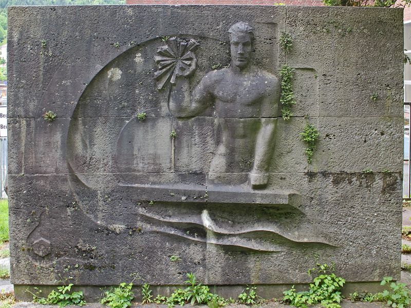 Datei:Neckar-Schleusenanlage Neckargemünd-13.jpg