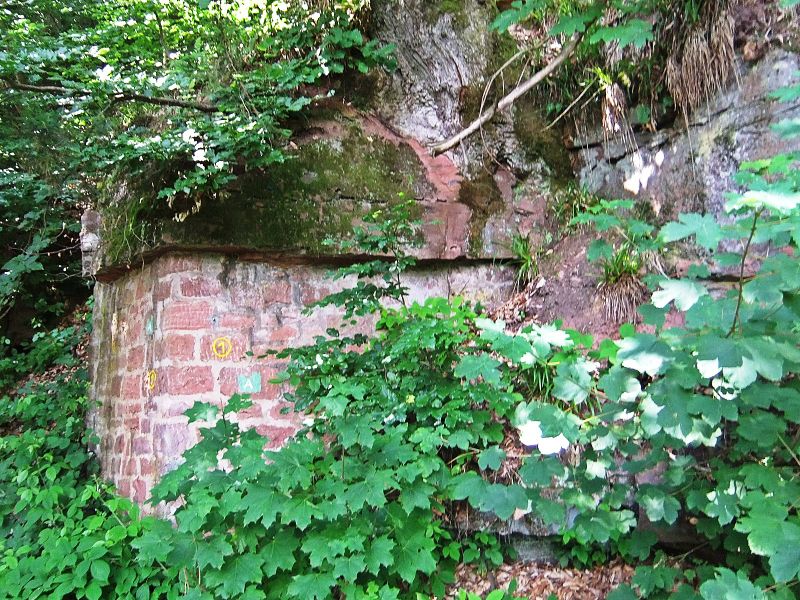 Datei:Burg Schadeck 03.JPG