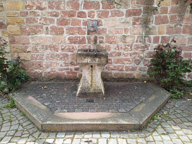 Datei:Dorfgemeinschaftshaus Kleinfischlingen 3.jpeg