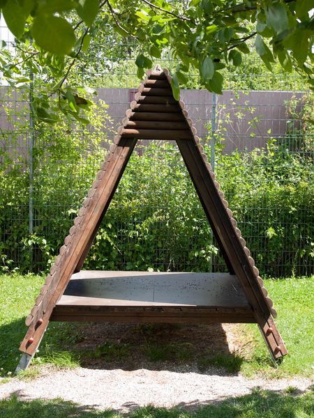 Datei:Spielplatz Sudetenring Schwetzingen-5.jpg