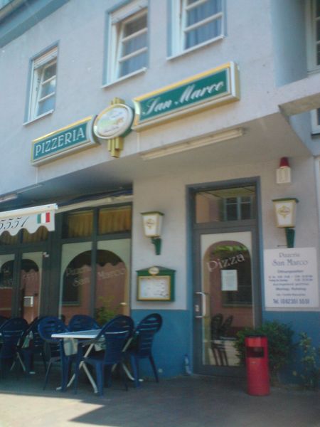 Datei:Schifferstadt Bahnhofstraße Pizzeria San Marco.jpg