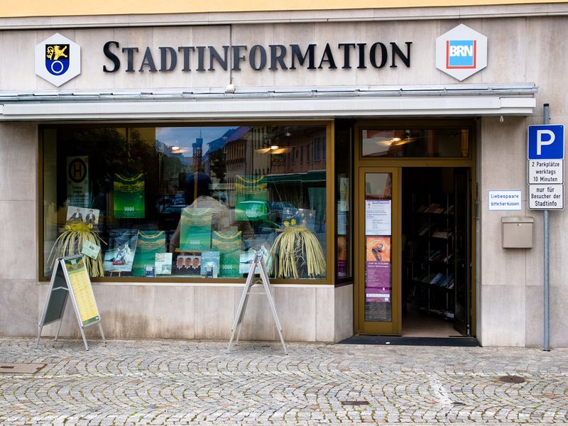 Datei:Schwetzingen Stadtinformation-1.jpg