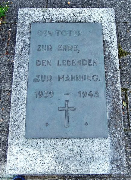 Datei:Gedenktafel WK 2 Asbach.JPG