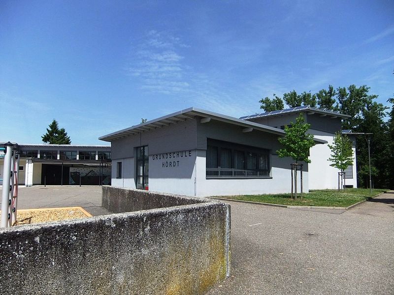 Datei:Grundschule Hördt.JPG